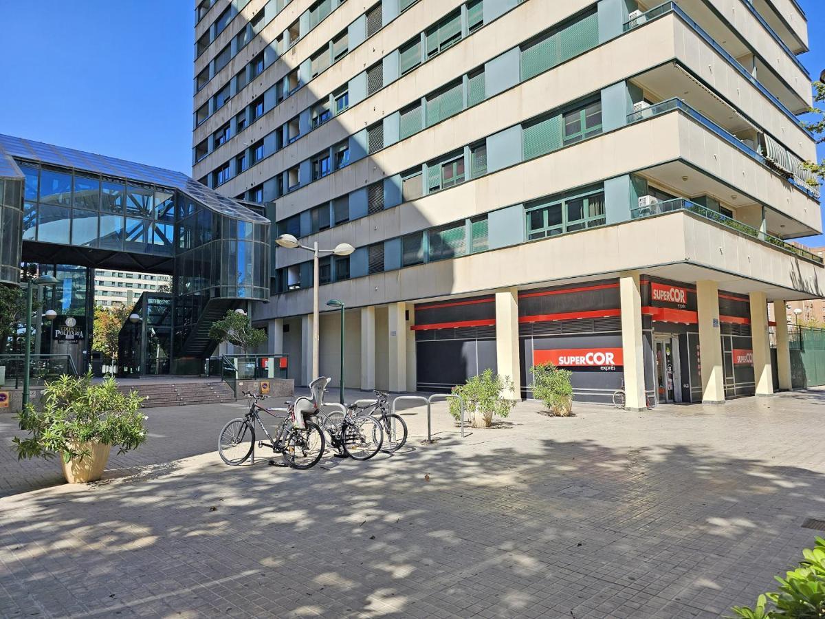Apartamentos Las Ciencias U فالنسيا المظهر الخارجي الصورة